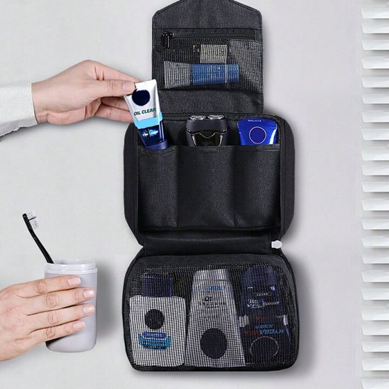 trousse de toilette